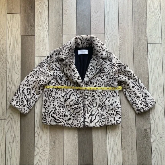 Cupcakes & Cashmere Animal Print Faux Fur Coat - Picture 4 of 9